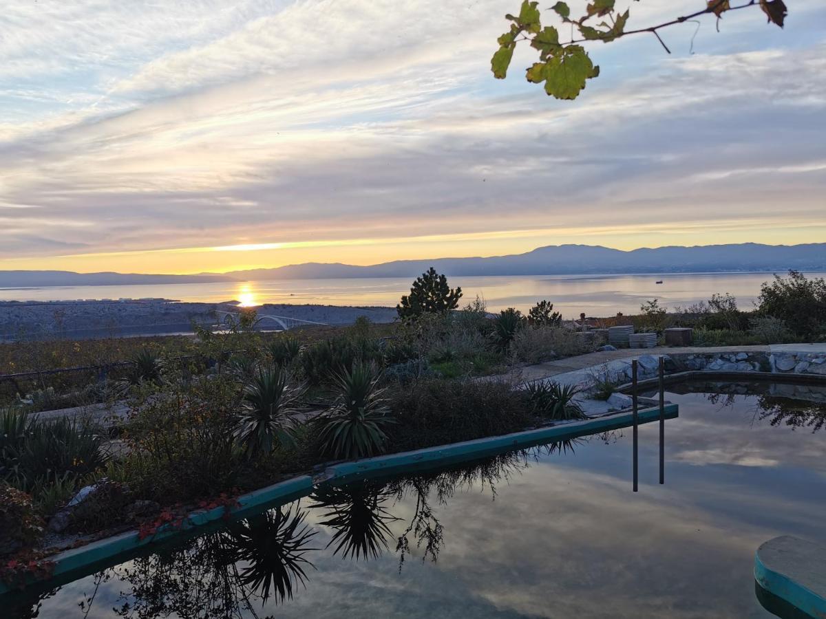 Apartment Suzi Donkey Farm With Seaview *