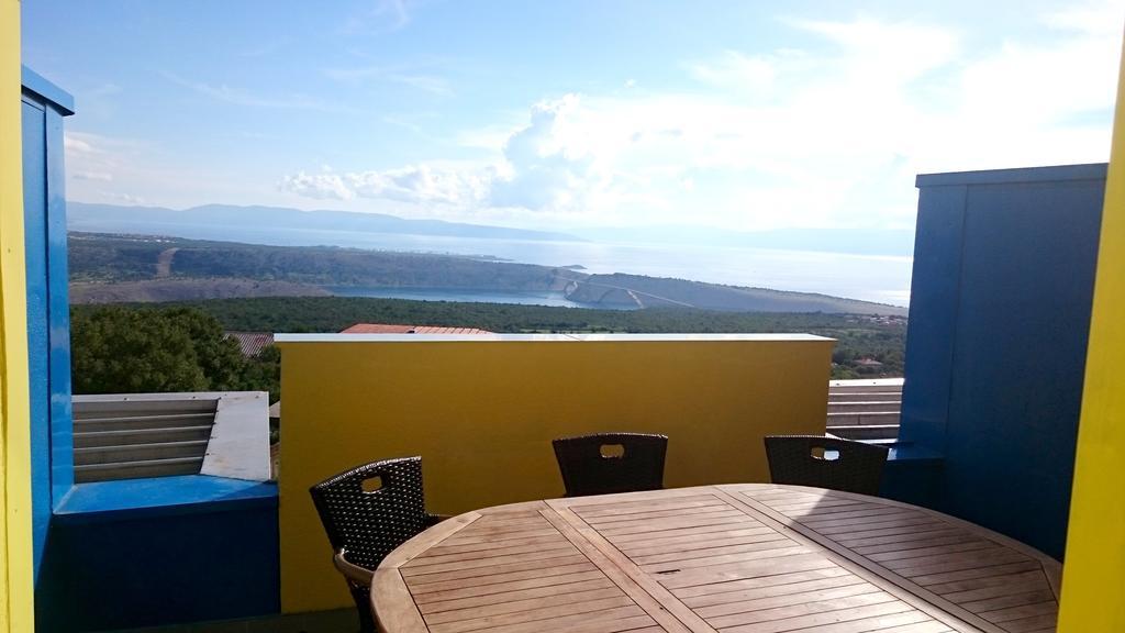 Suzi Donkey Farm With Seaview Smrika
