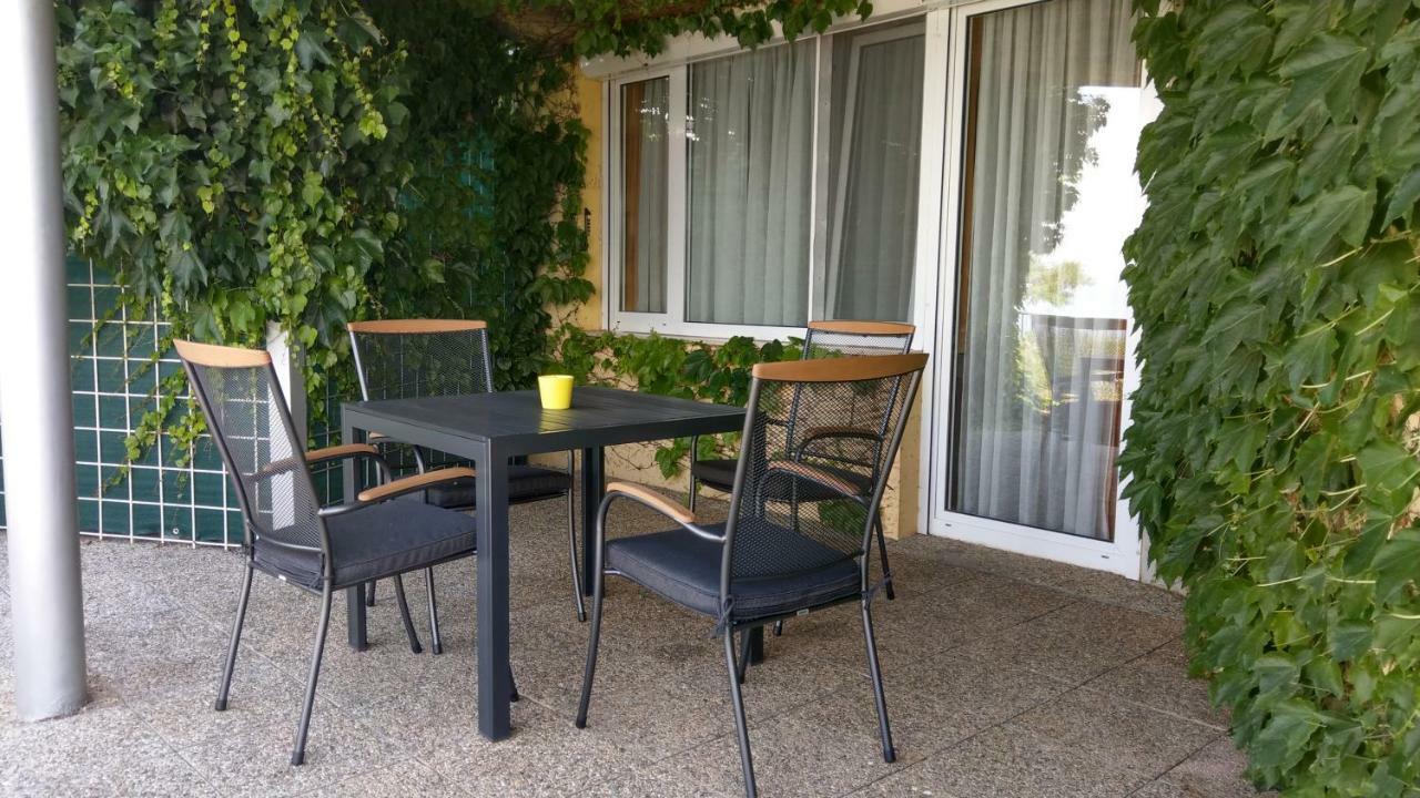 Suzi Donkey Farm With Seaview Apartment *