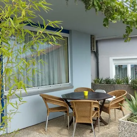 Villa Suzi Donkey Farm With Seaview Smrika Exterior photo